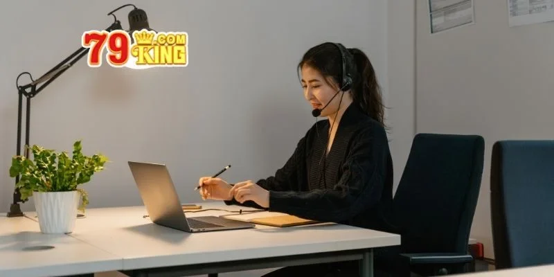 Trải nghiệm hỗ trợ nhanh ngay trên giao diện chính